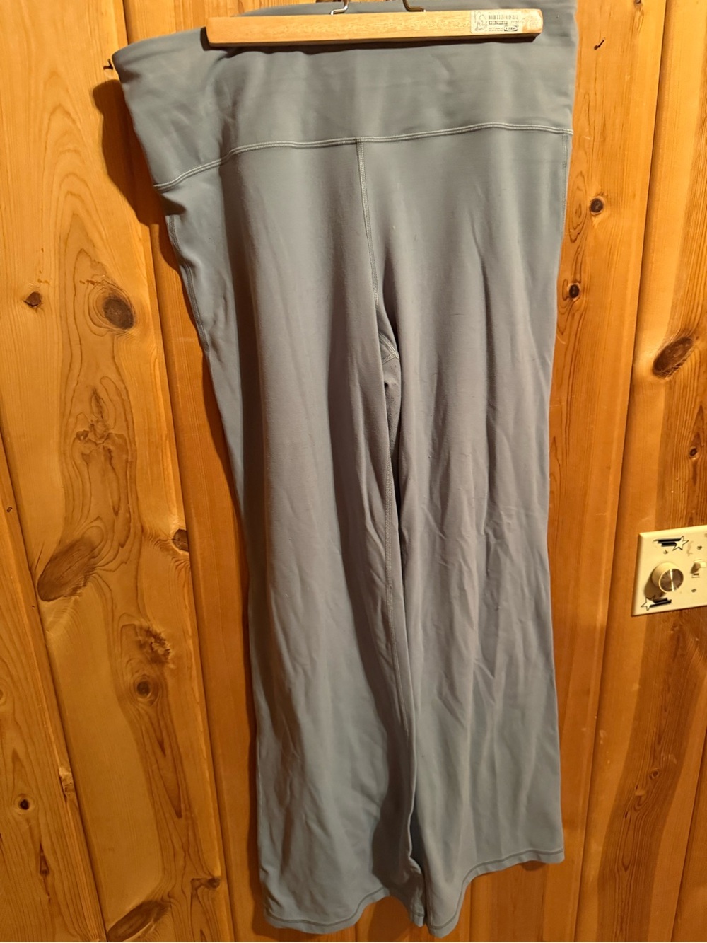 Athleta Pale Gray-Blue Yoga Leggings